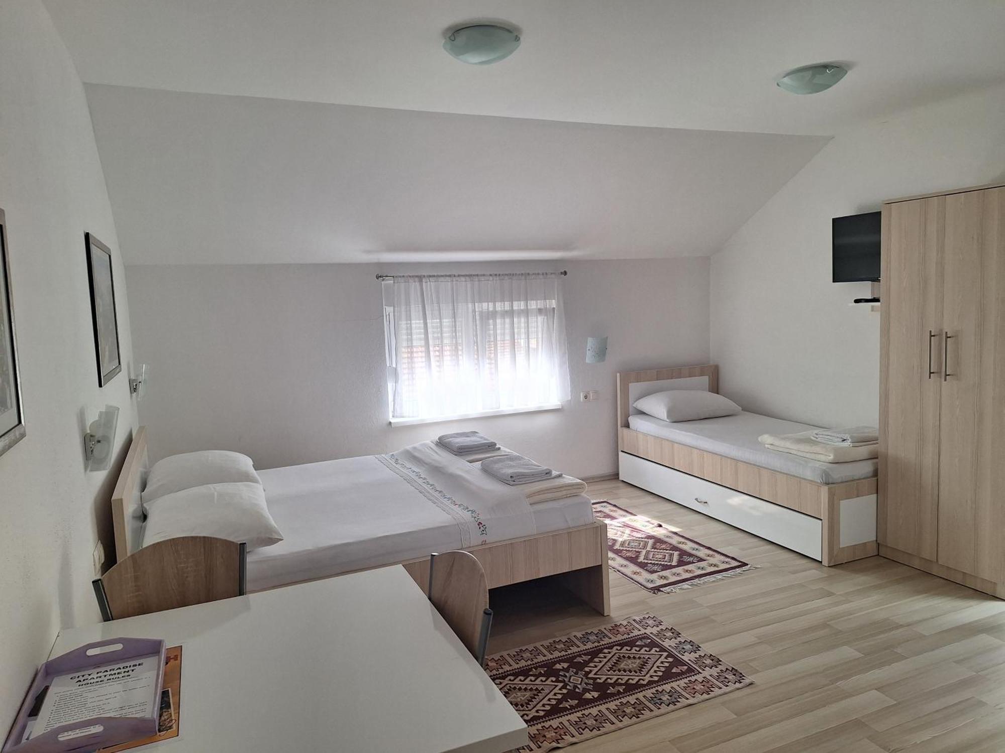 Apartments City Paradise Mostar Oda fotoğraf